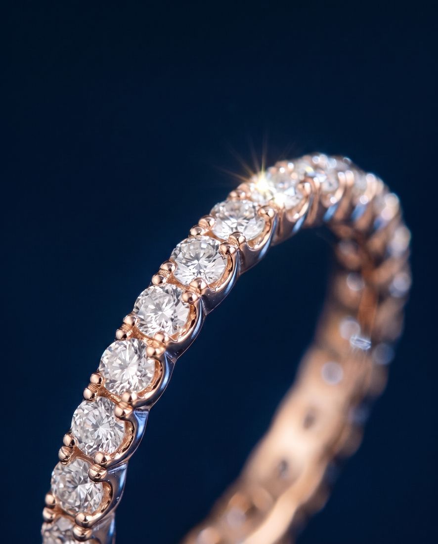 Very fine gold pavé band set all around with tiny round lab-grown diamonds