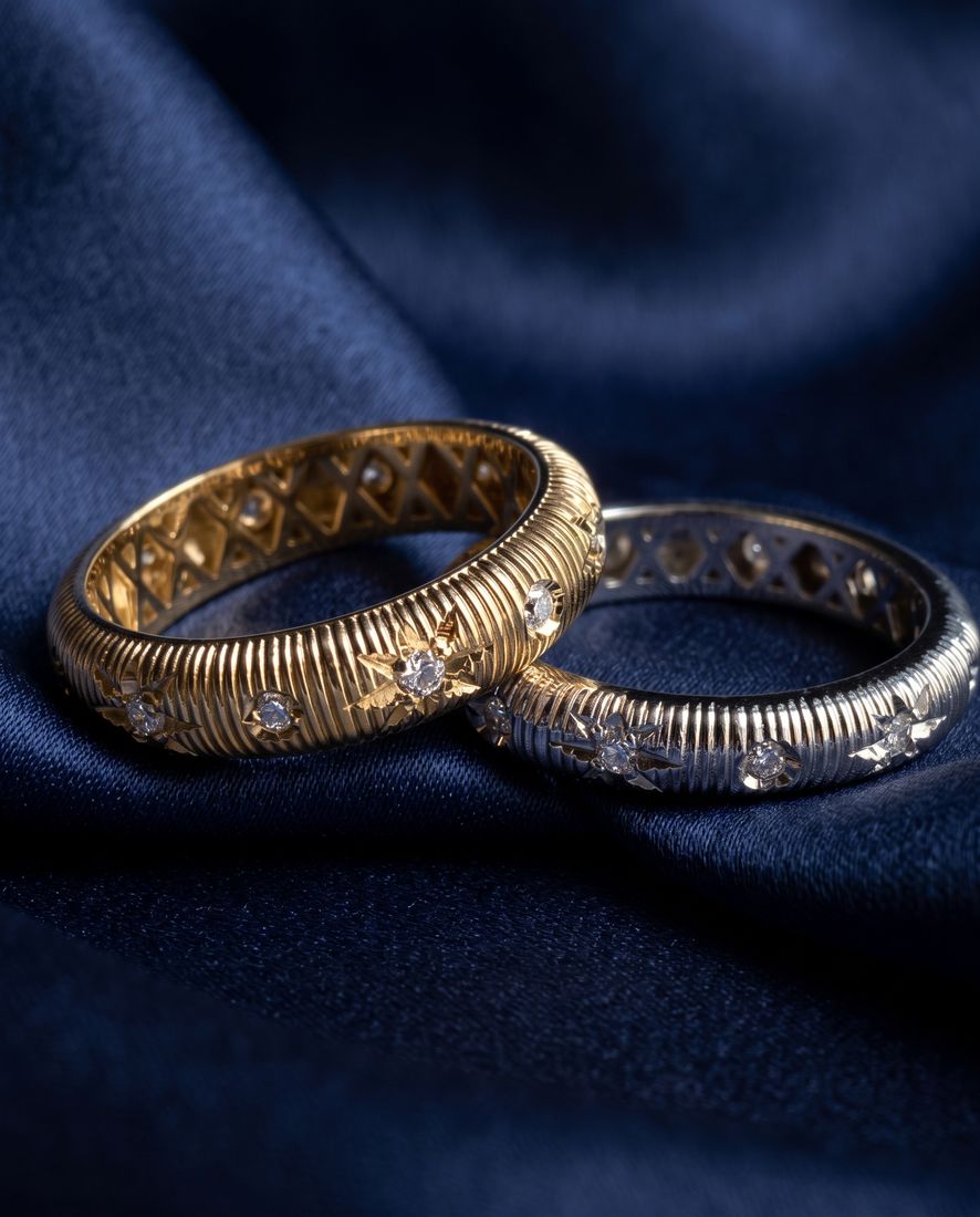 Gold ring with a small cluster of twelve round lab-grown diamonds